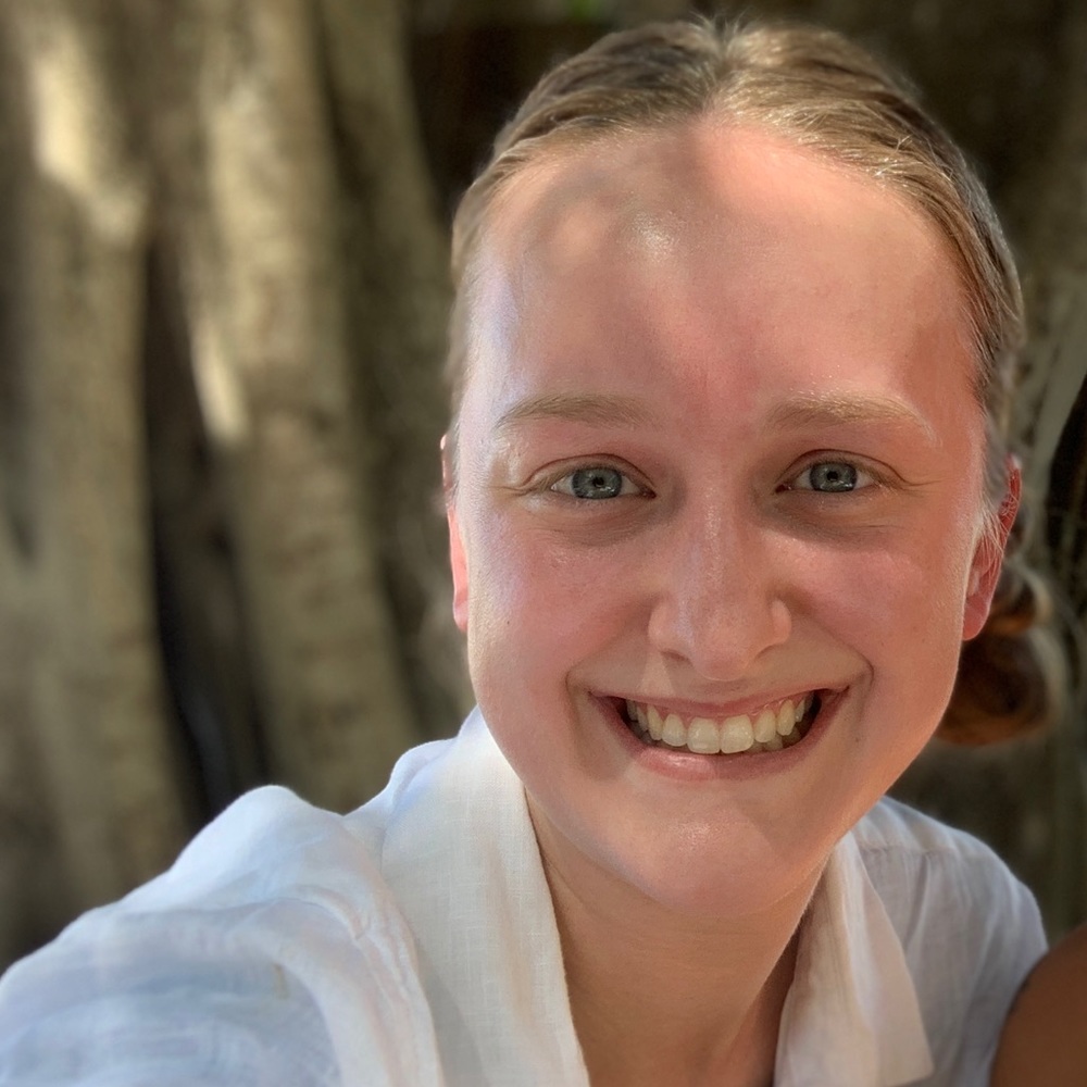 Meet your Posher, Candice